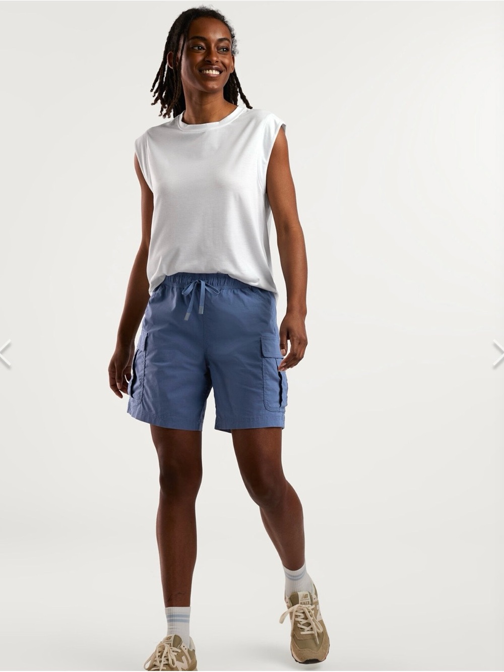 Title Nine Scout Cargo Shorts Coastal Blue Size Medium